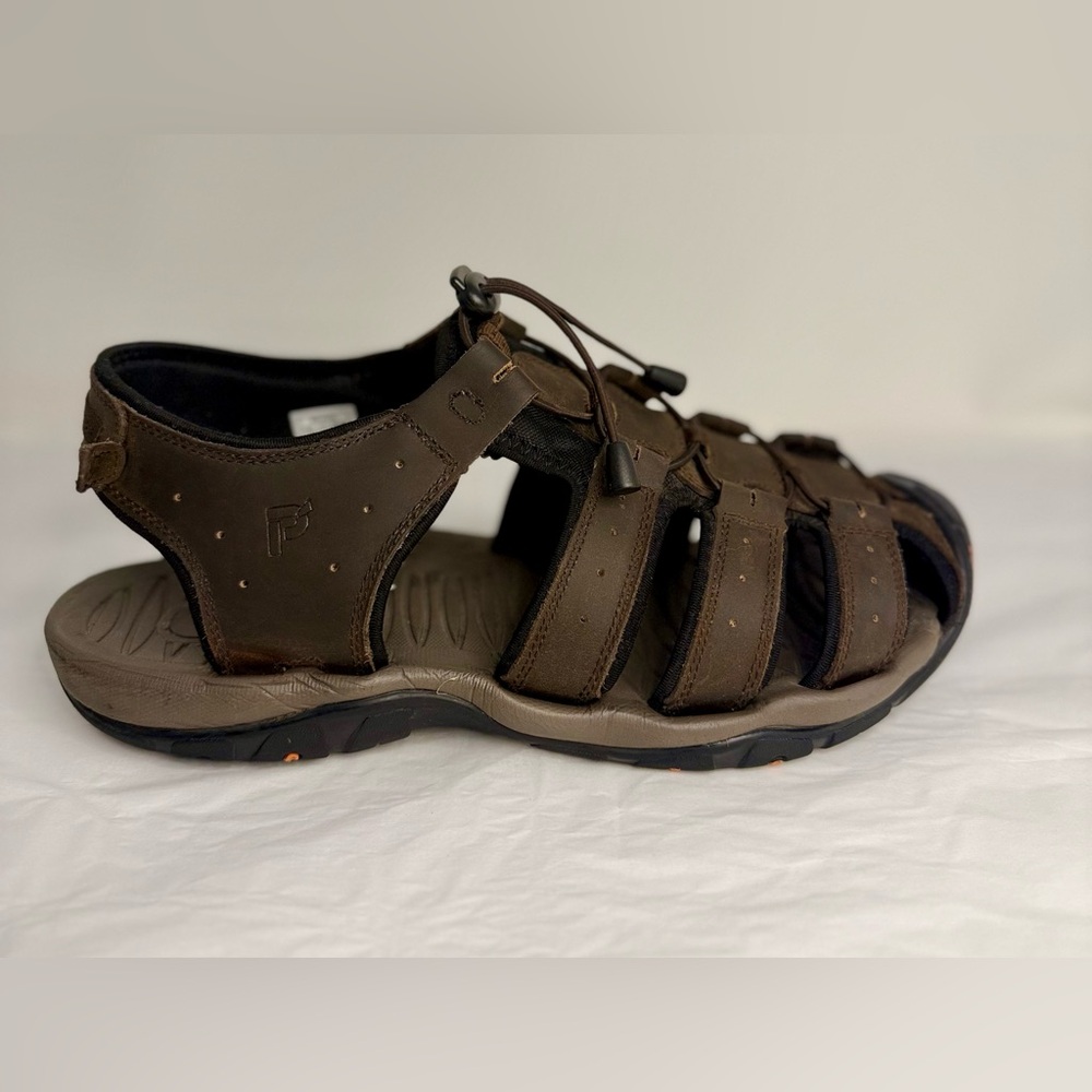 🦋Propet pre-owned Men's Brown leather Sandals. Size 11.5. MHIKING01.